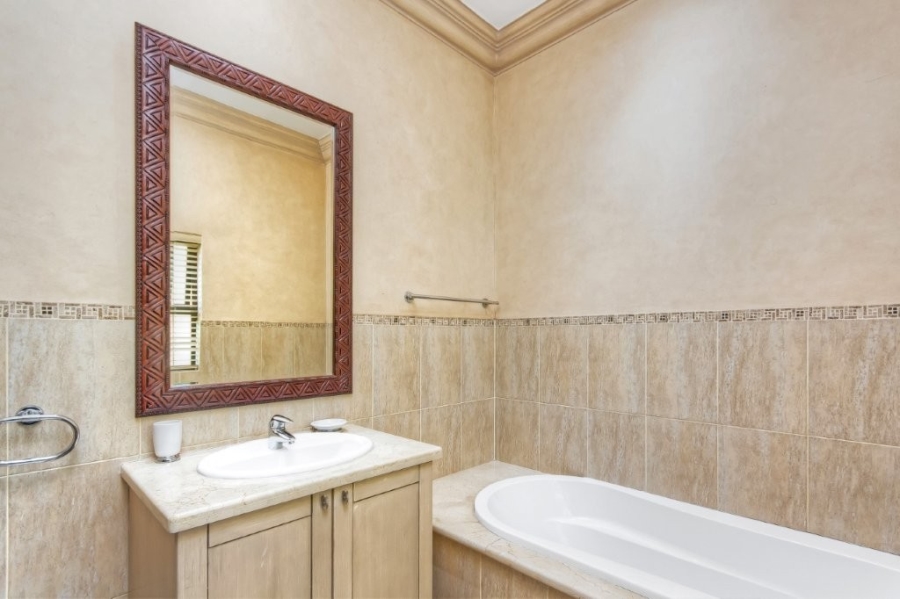 4 Bedroom Property for Sale in Morningside Gauteng