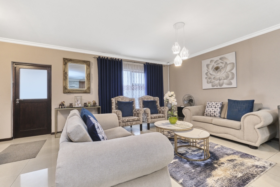 3 Bedroom Property for Sale in Barbeque Downs Gauteng