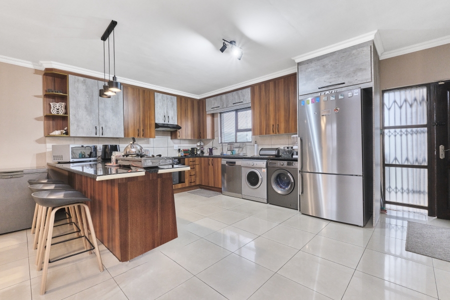 3 Bedroom Property for Sale in Barbeque Downs Gauteng