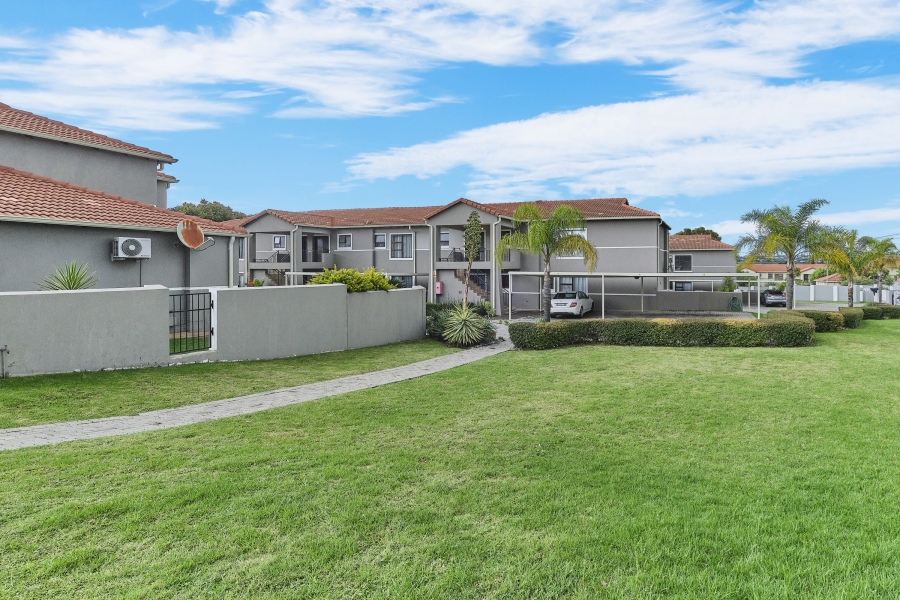 3 Bedroom Property for Sale in Barbeque Downs Gauteng