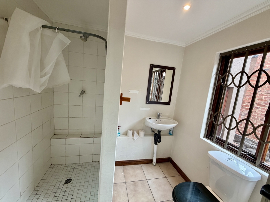 1 Bedroom Property for Sale in Barbeque Downs Gauteng