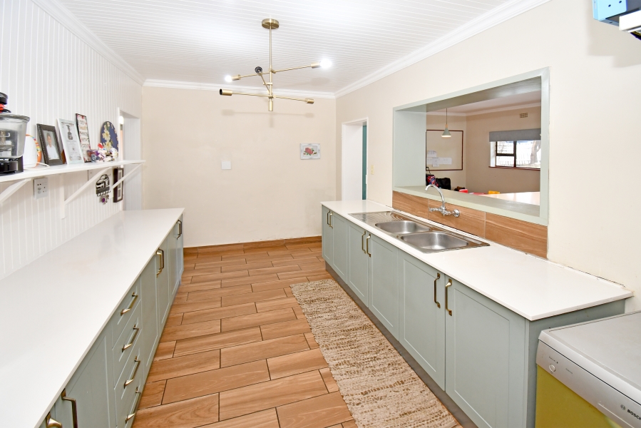 3 Bedroom Property for Sale in Barbeque Downs Gauteng