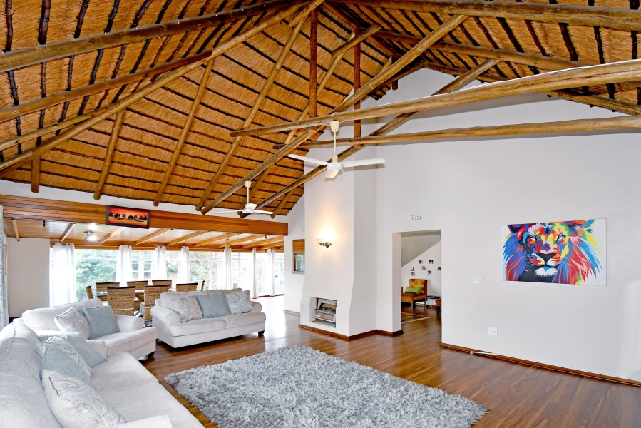 3 Bedroom Property for Sale in Barbeque Downs Gauteng