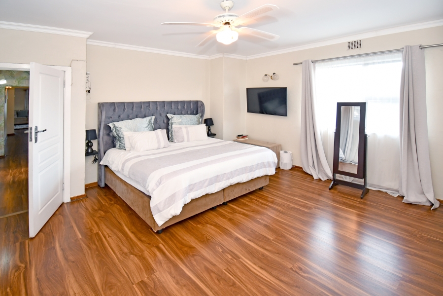 3 Bedroom Property for Sale in Barbeque Downs Gauteng