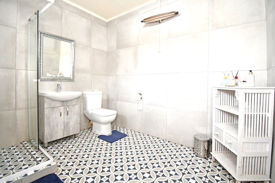 3 Bedroom Property for Sale in Barbeque Downs Gauteng