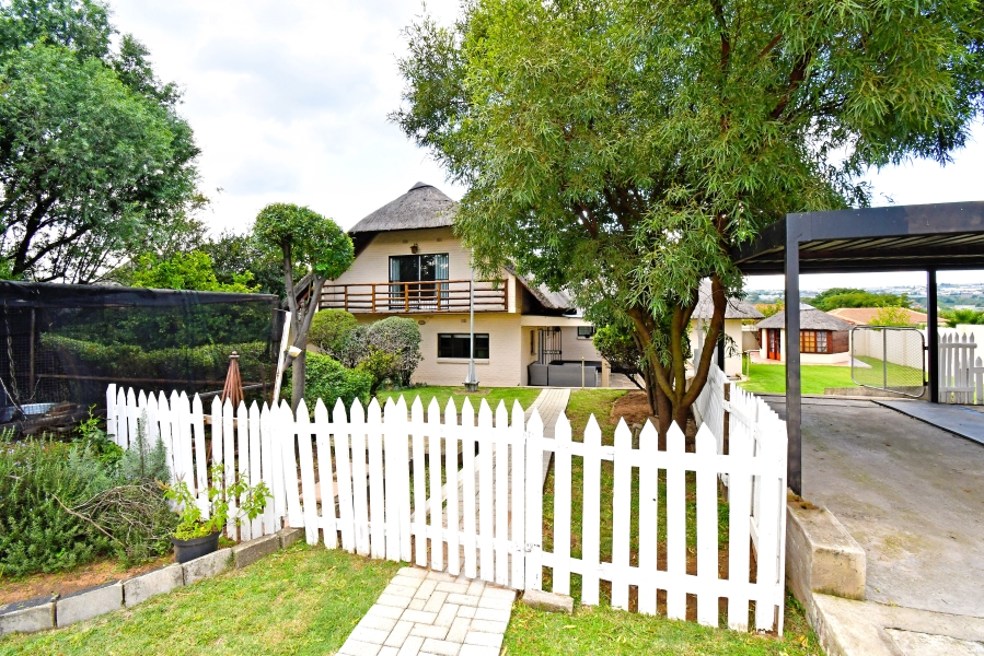 3 Bedroom Property for Sale in Barbeque Downs Gauteng