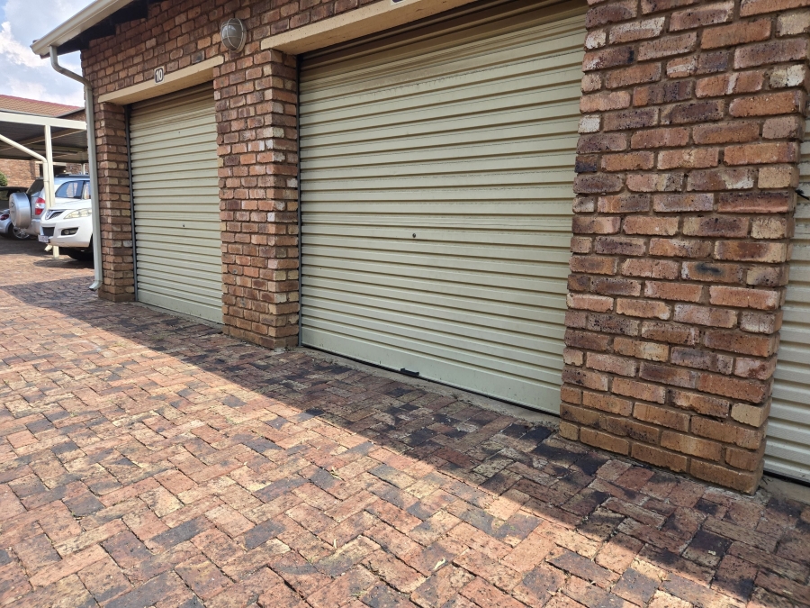 2 Bedroom Property for Sale in Celtisdal Gauteng