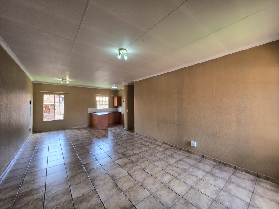 2 Bedroom Property for Sale in Celtisdal Gauteng