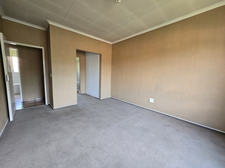 2 Bedroom Property for Sale in Celtisdal Gauteng