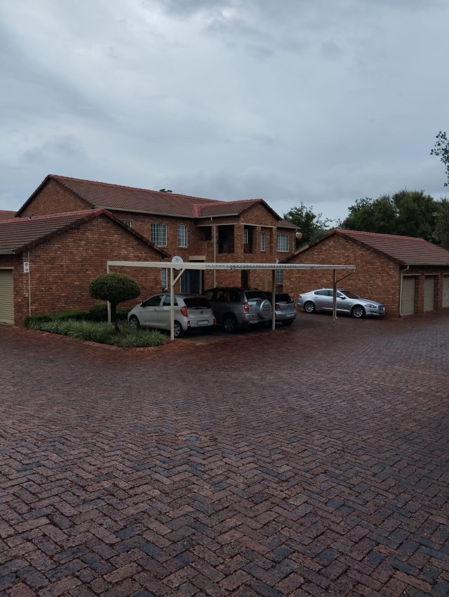 2 Bedroom Property for Sale in Celtisdal Gauteng
