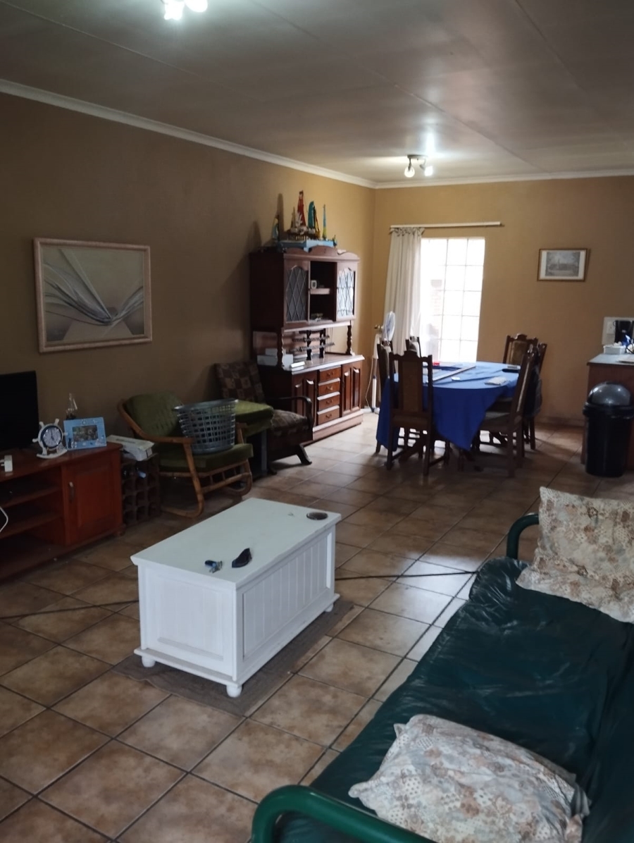 2 Bedroom Property for Sale in Celtisdal Gauteng