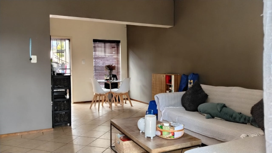 2 Bedroom Property for Sale in Sugar Bush Estate Gauteng