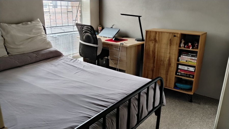 2 Bedroom Property for Sale in Sugar Bush Estate Gauteng