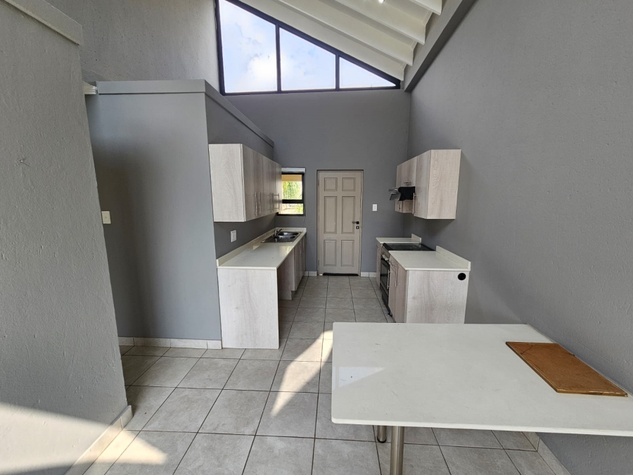 1 Bedroom Property for Sale in Fourways Gauteng