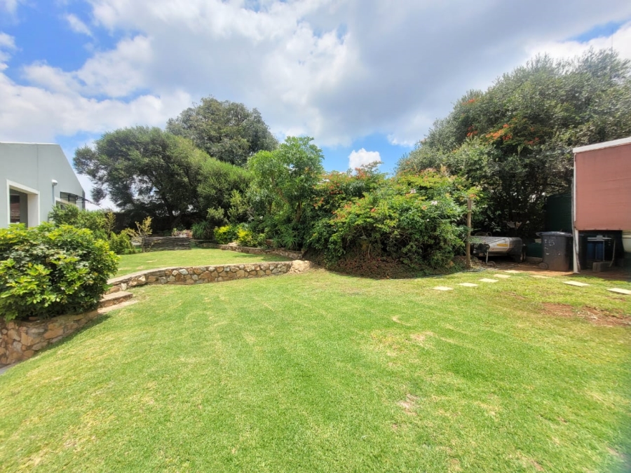 1 Bedroom Property for Sale in Roodepoort Gauteng