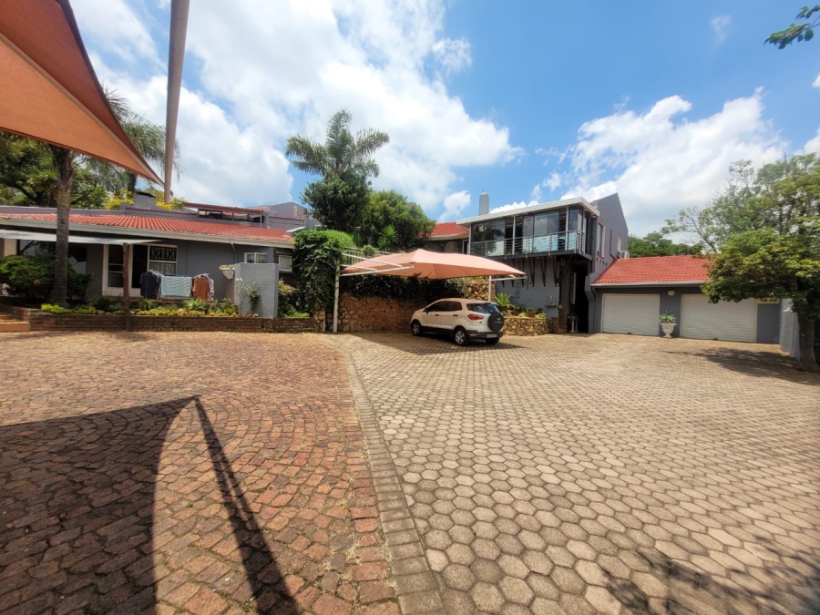 1 Bedroom Property for Sale in Roodepoort Gauteng