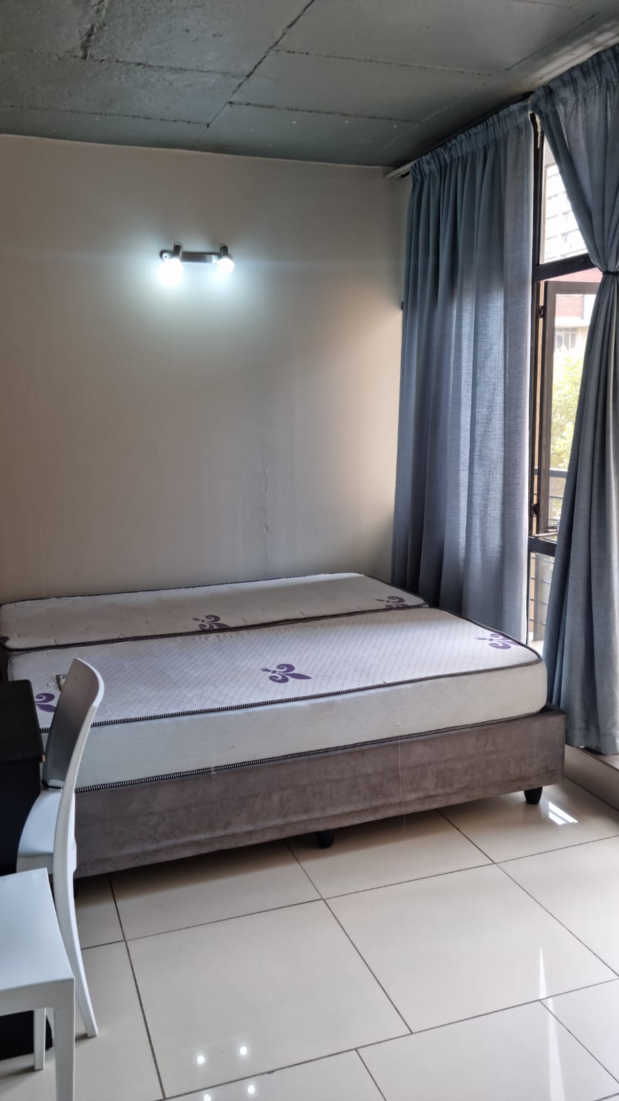 1 Bedroom Property for Sale in Braamfontein Gauteng