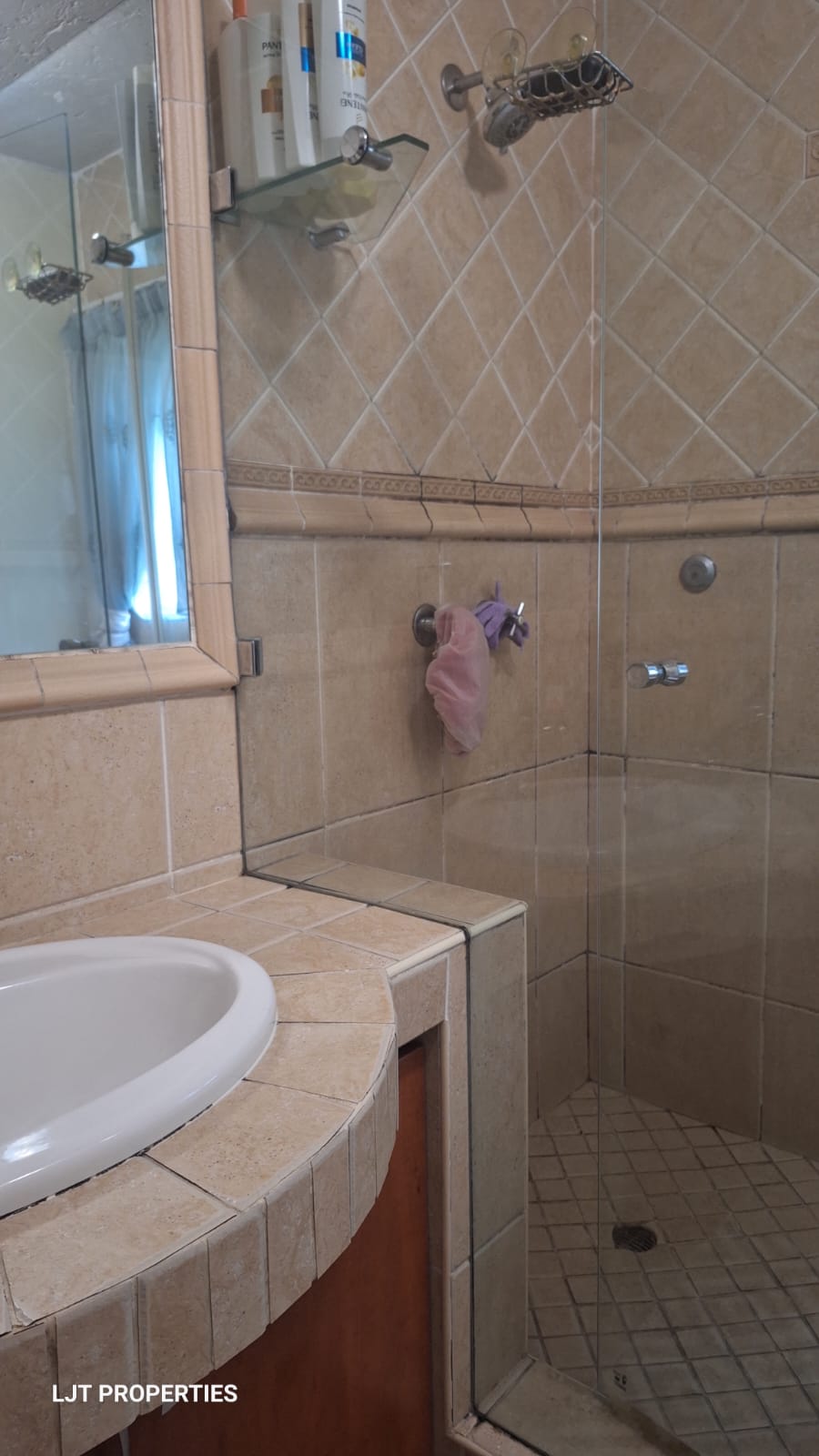To Let 2 Bedroom Property for Rent in Bedfordview Gauteng