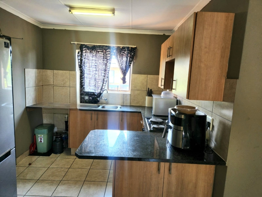 2 Bedroom Property for Sale in Olympus AH Gauteng