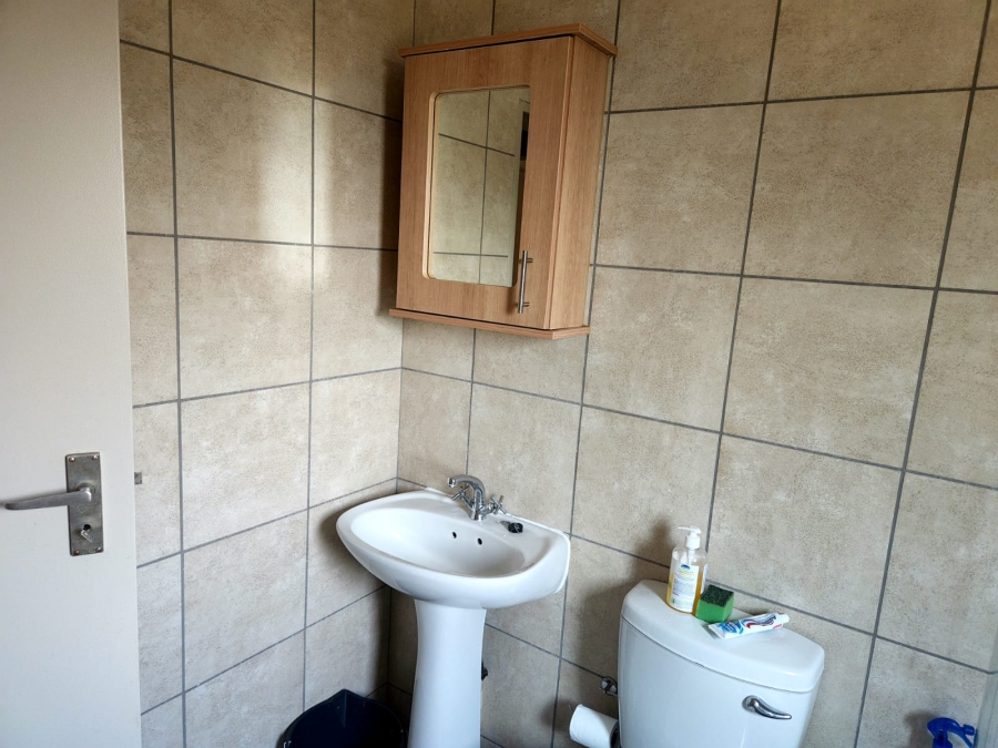 2 Bedroom Property for Sale in Olympus AH Gauteng