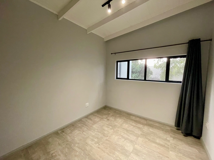 To Let 2 Bedroom Property for Rent in Alphen Park Gauteng