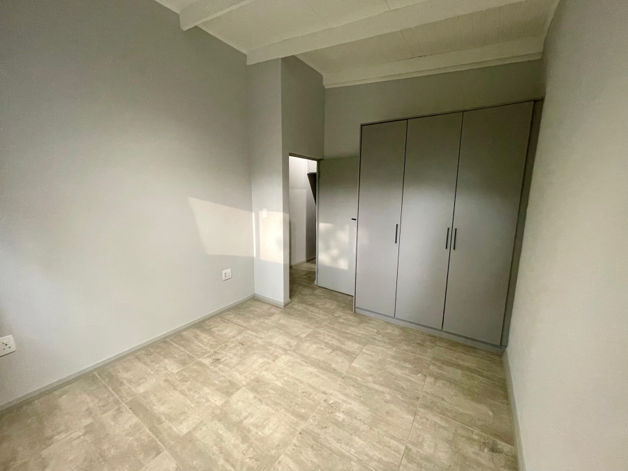 To Let 2 Bedroom Property for Rent in Alphen Park Gauteng