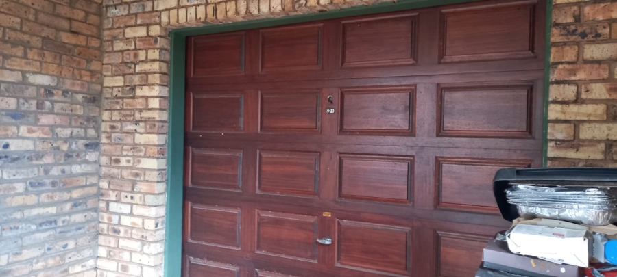 To Let 3 Bedroom Property for Rent in Rietondale Gauteng