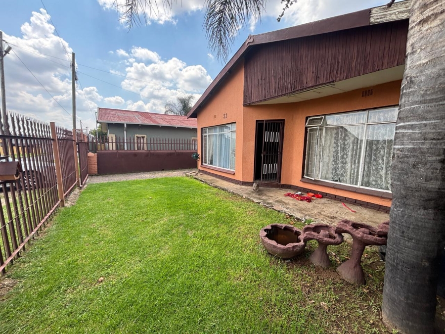 4 Bedroom Property for Sale in Krugersdorp West Gauteng