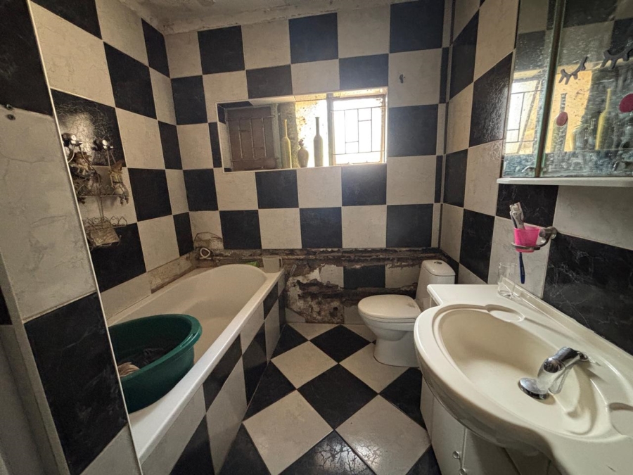 4 Bedroom Property for Sale in Krugersdorp West Gauteng