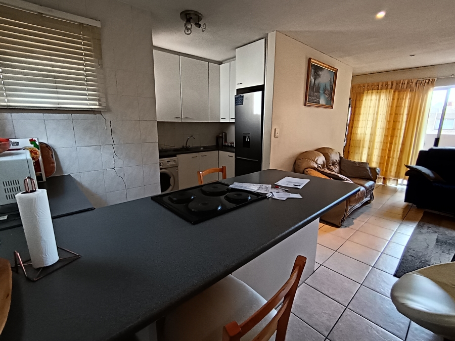 2 Bedroom Property for Sale in Glenanda Gauteng