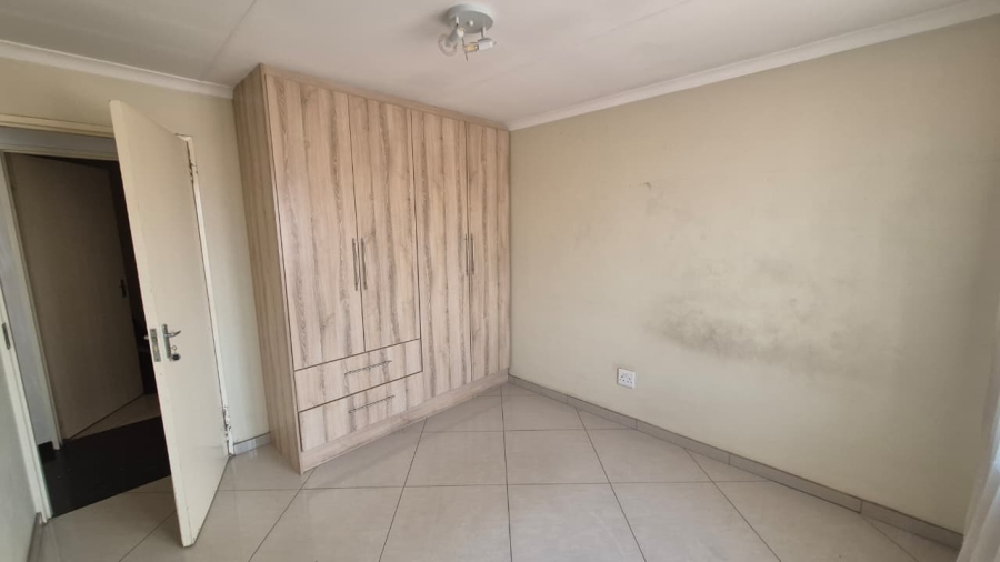3 Bedroom Property for Sale in Crystal Park Gauteng