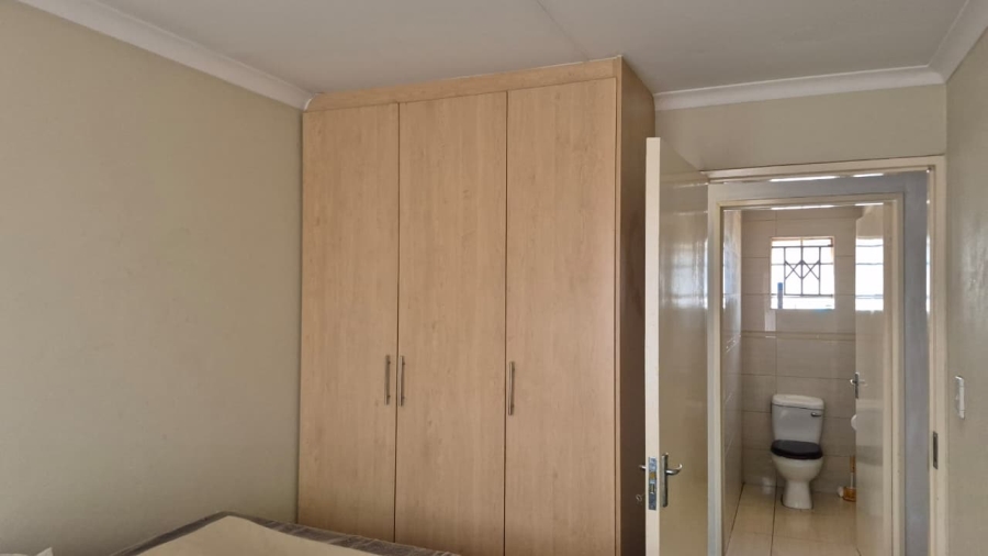 3 Bedroom Property for Sale in Crystal Park Gauteng