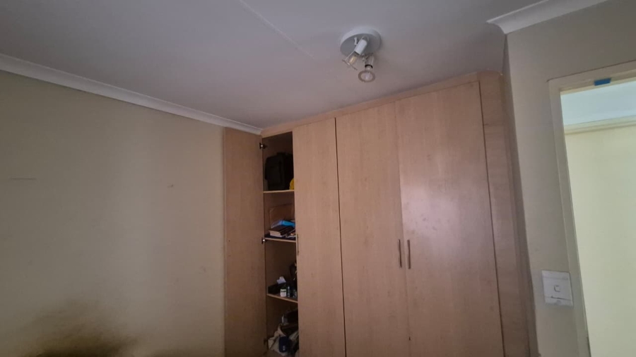 3 Bedroom Property for Sale in Crystal Park Gauteng
