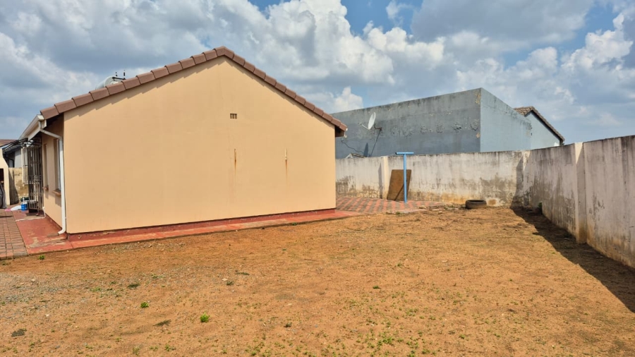 3 Bedroom Property for Sale in Crystal Park Gauteng