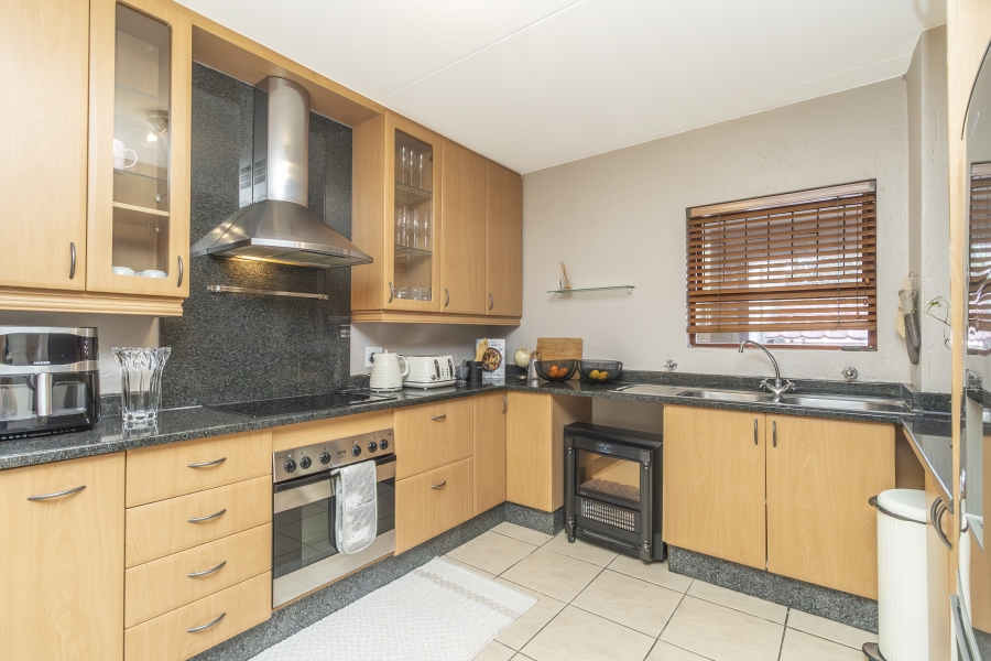 2 Bedroom Property for Sale in Edenburg Gauteng