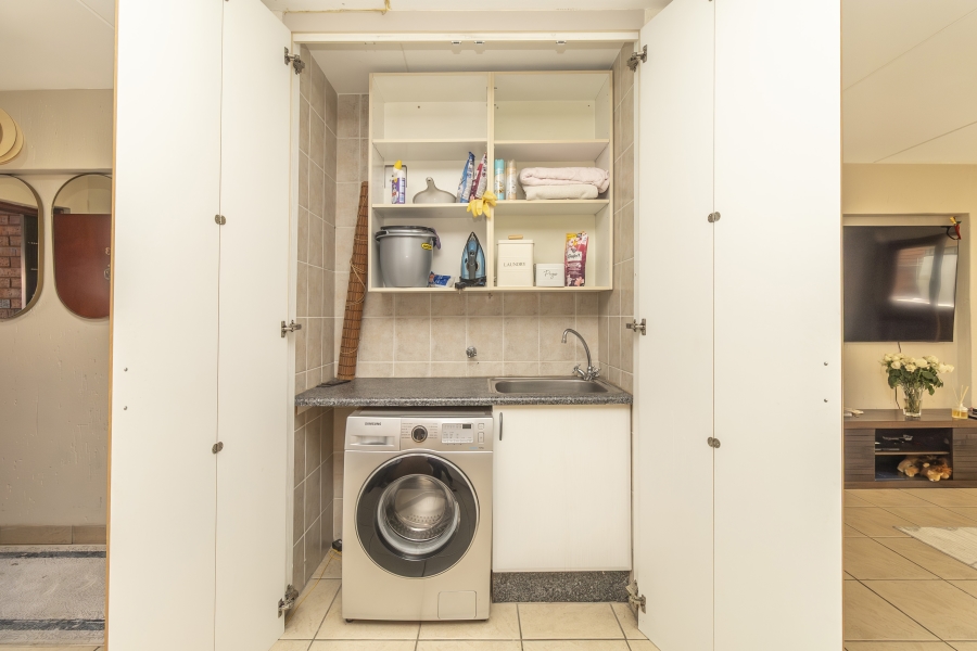 2 Bedroom Property for Sale in Edenburg Gauteng