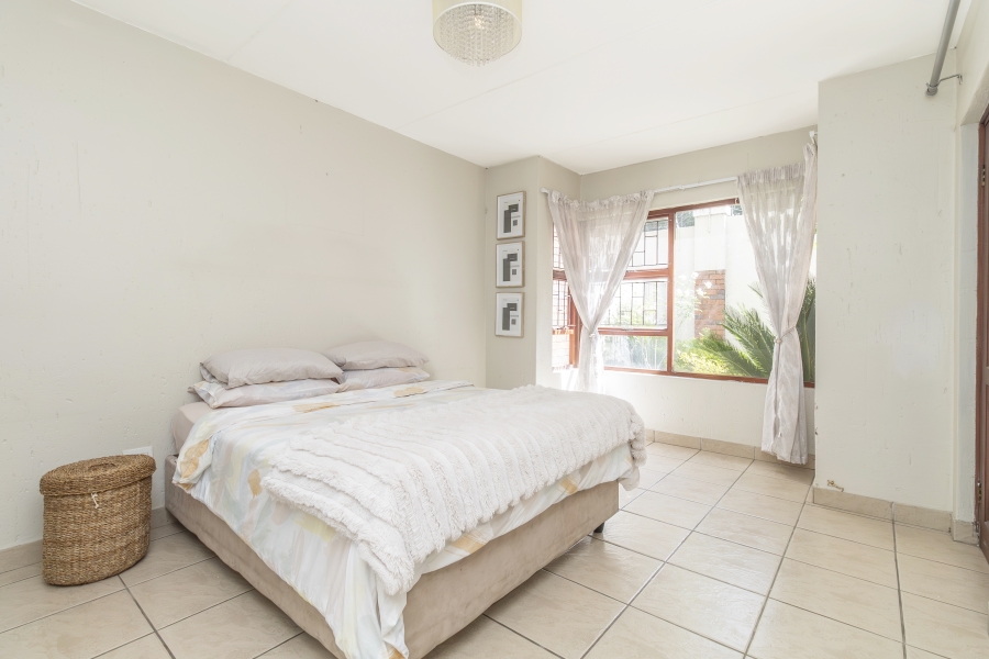 2 Bedroom Property for Sale in Edenburg Gauteng