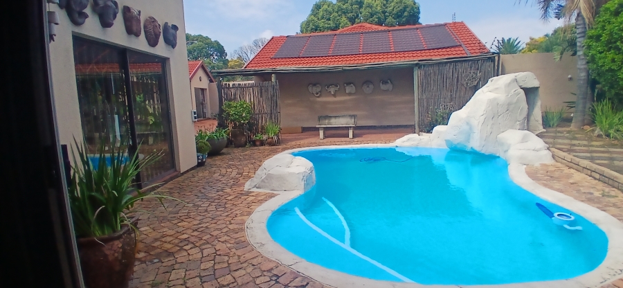 4 Bedroom Property for Sale in Randhart Gauteng