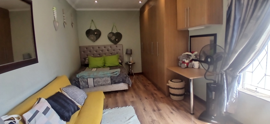 4 Bedroom Property for Sale in Randhart Gauteng