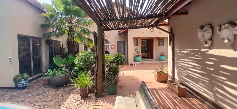 4 Bedroom Property for Sale in Randhart Gauteng