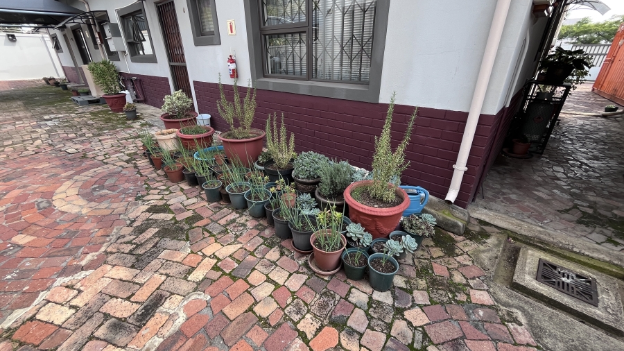 17 Bedroom Property for Sale in Riviera Gauteng