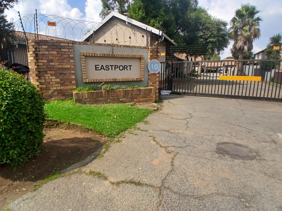 1 Bedroom Property for Sale in  Dalpark Ext 11 Gauteng