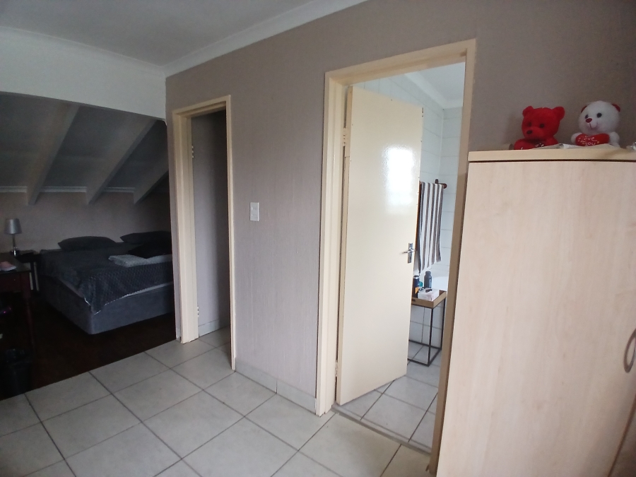 1 Bedroom Property for Sale in  Dalpark Ext 11 Gauteng