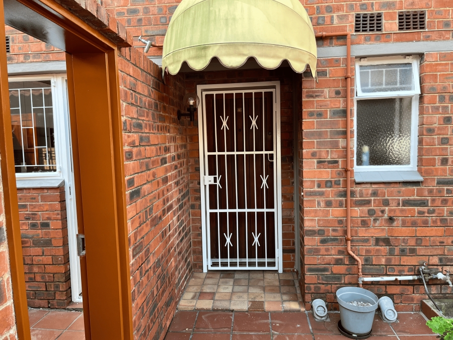 2 Bedroom Property for Sale in Bedford Gardens Gauteng