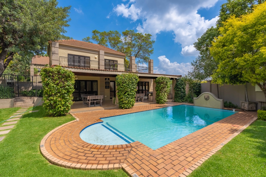 2 Bedroom Property for Sale in Douglasdale Gauteng