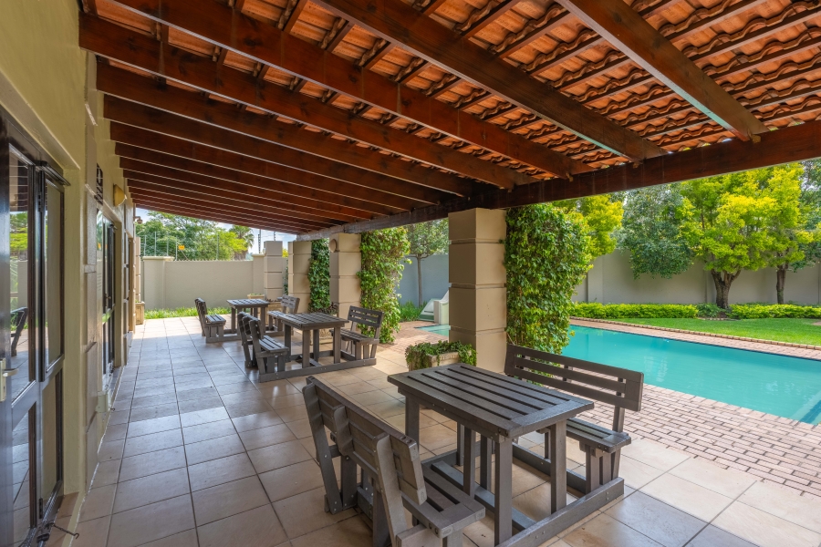 2 Bedroom Property for Sale in Douglasdale Gauteng