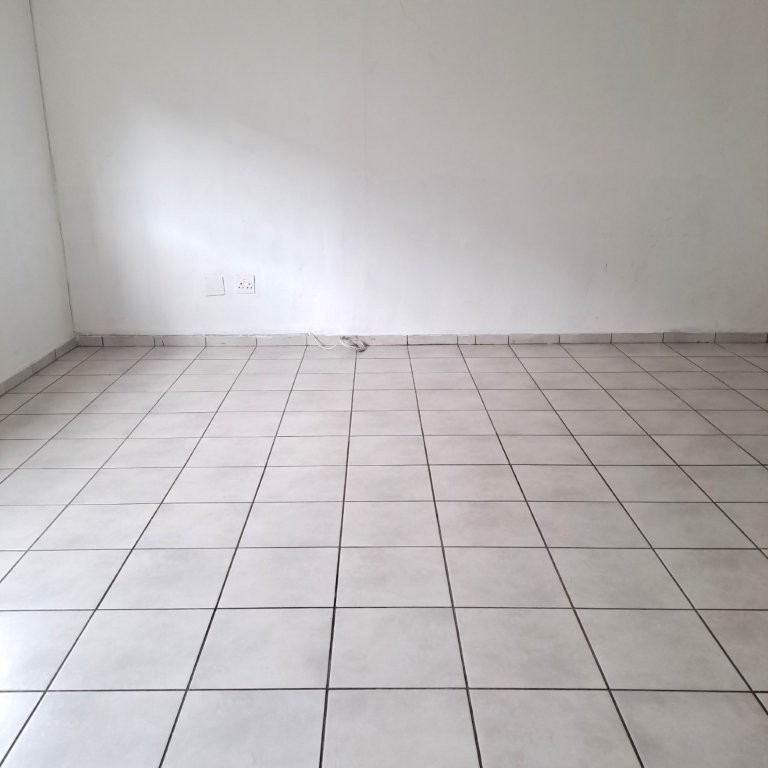 1 Bedroom Property for Sale in Sydenham Gauteng