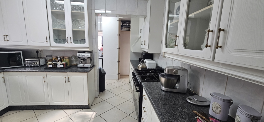 4 Bedroom Property for Sale in Meyersdal Gauteng