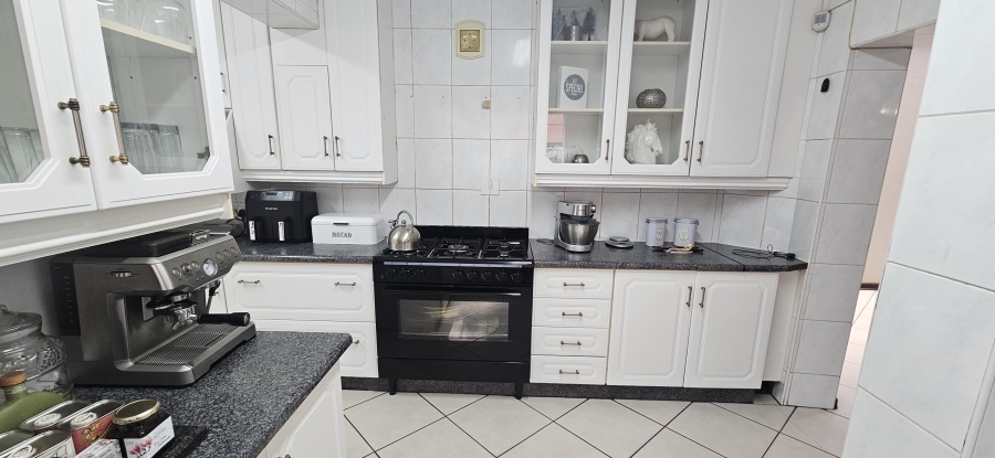 4 Bedroom Property for Sale in Meyersdal Gauteng