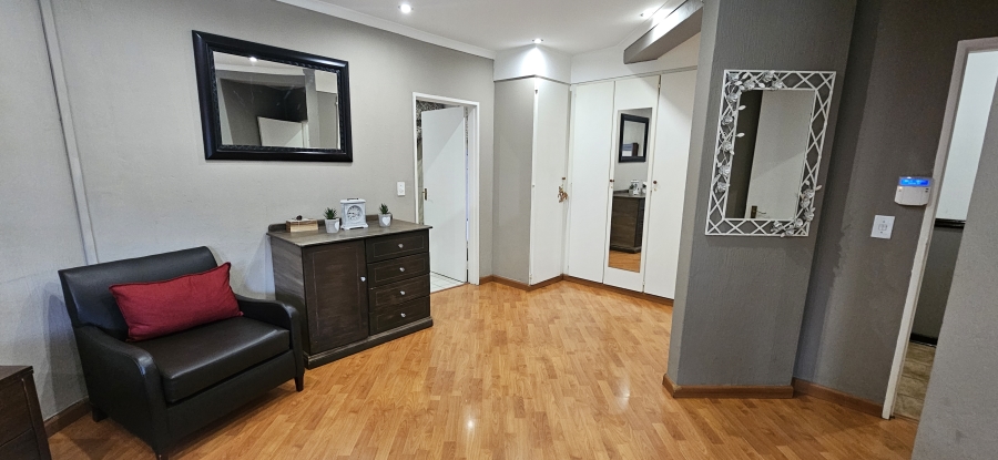 4 Bedroom Property for Sale in Meyersdal Gauteng